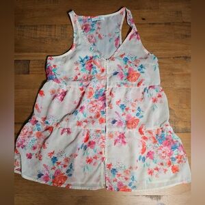 Boutique sleeveless floral top